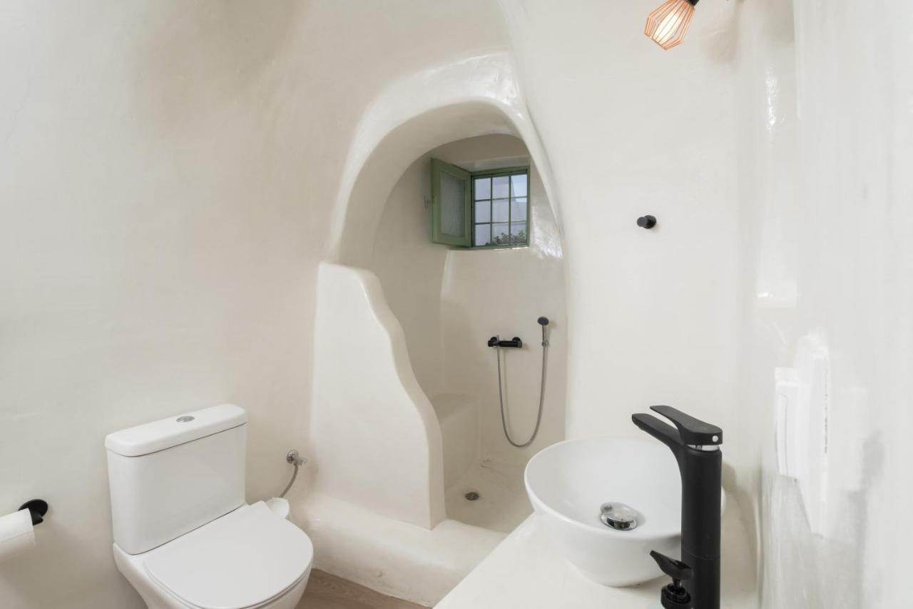 White Orchid Cave House & Studio Pyrgos Kallistis Екстер'єр фото